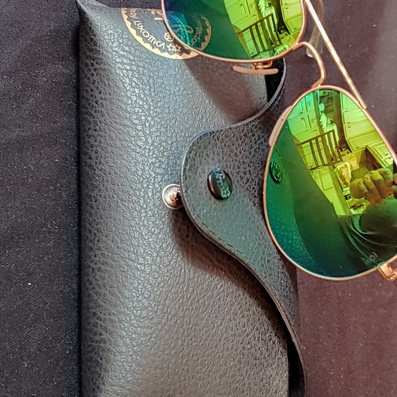 Rayban Sunglasses - Picture 3 of 12
